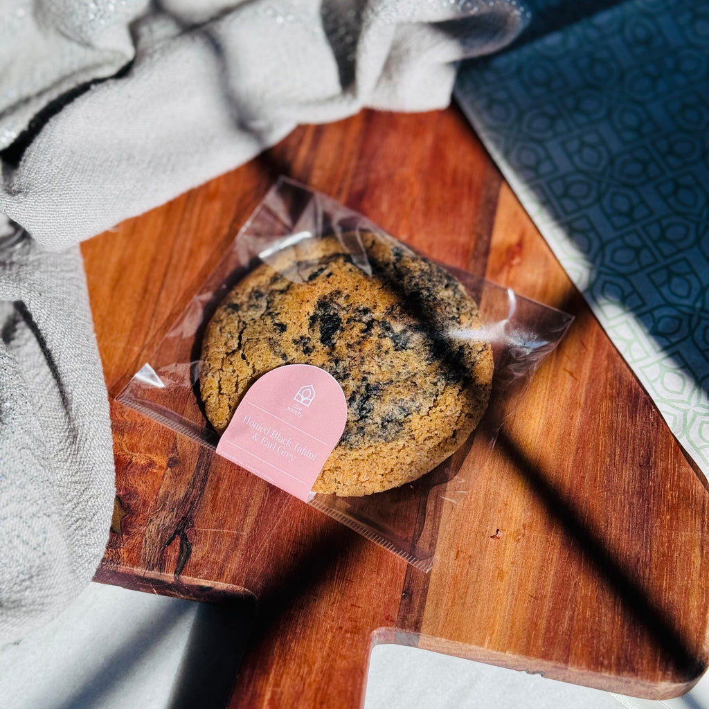 Honied Black Tahini & Earl Grey Cookie
